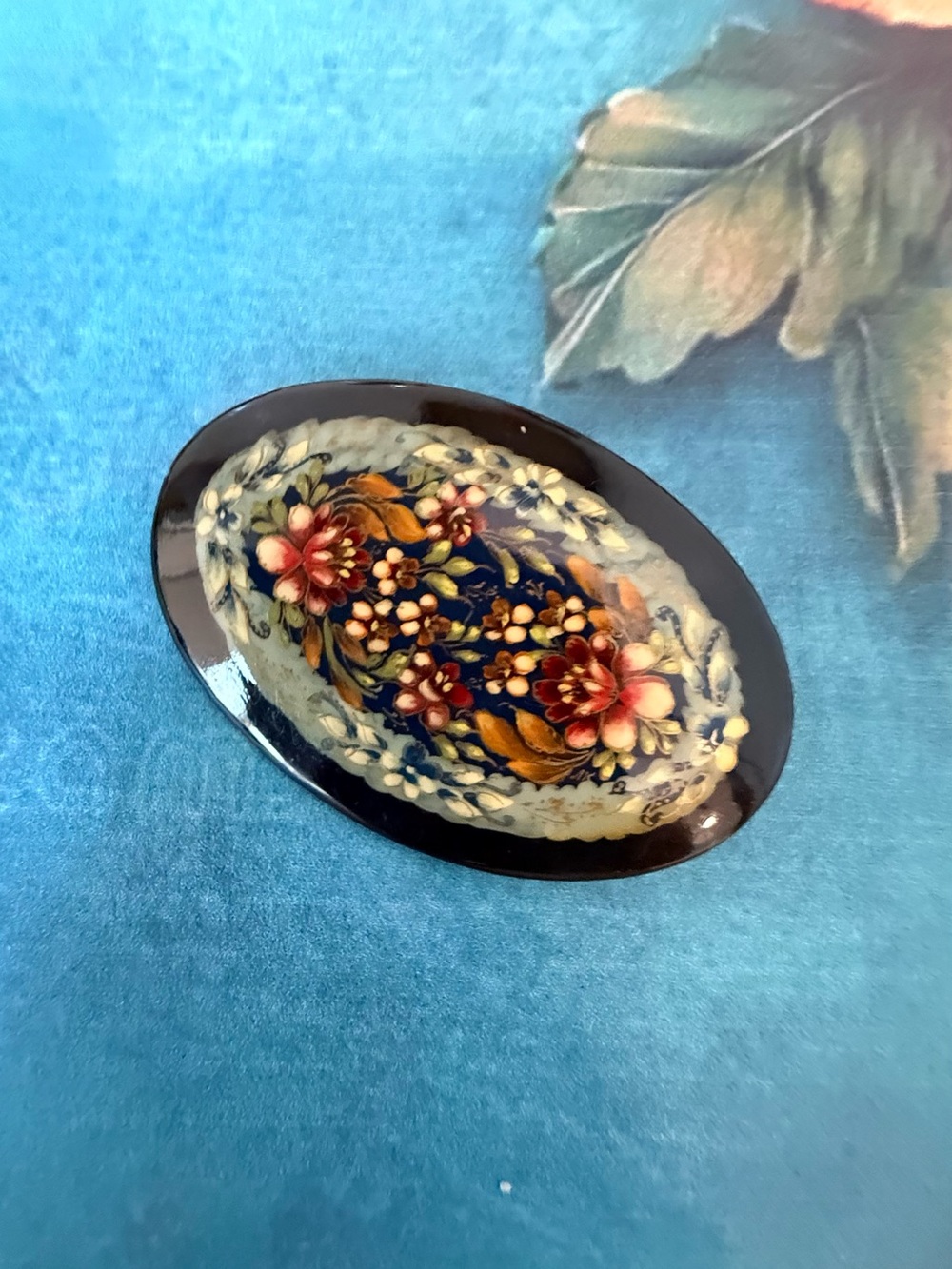 Hand-Painted Floral Oval Brooch in Blue and Gold